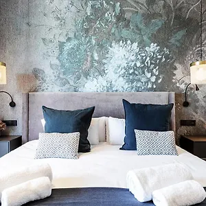https://habitat-apartments-lauria.catalonia-hotels.com